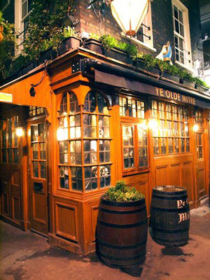 古雅的外表,舒適寧靜的內在。 古雅的外表,舒適寧靜的內在。