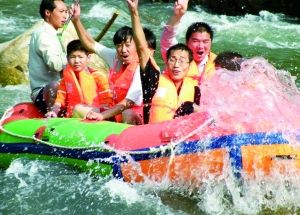 游山玩水北京周邊尋涼正當時 戶外嬉水注意事項 游山玩水北京周邊尋涼正當時 戶外嬉水注意事項