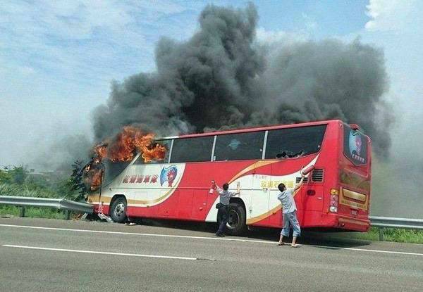 臺游覽車起火案理賠確定 罹難者中22人各獲賠143萬