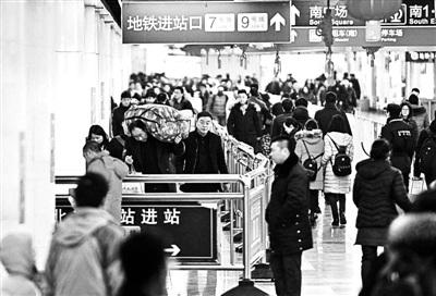 超50萬(wàn)人初五乘火車(chē)抵京今日高速路將迎返程大軍
