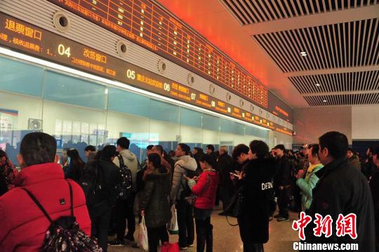 清明假期成都鐵路局預計發送旅客350萬人