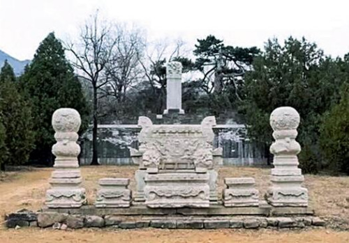 石五供變成了“石三供”。